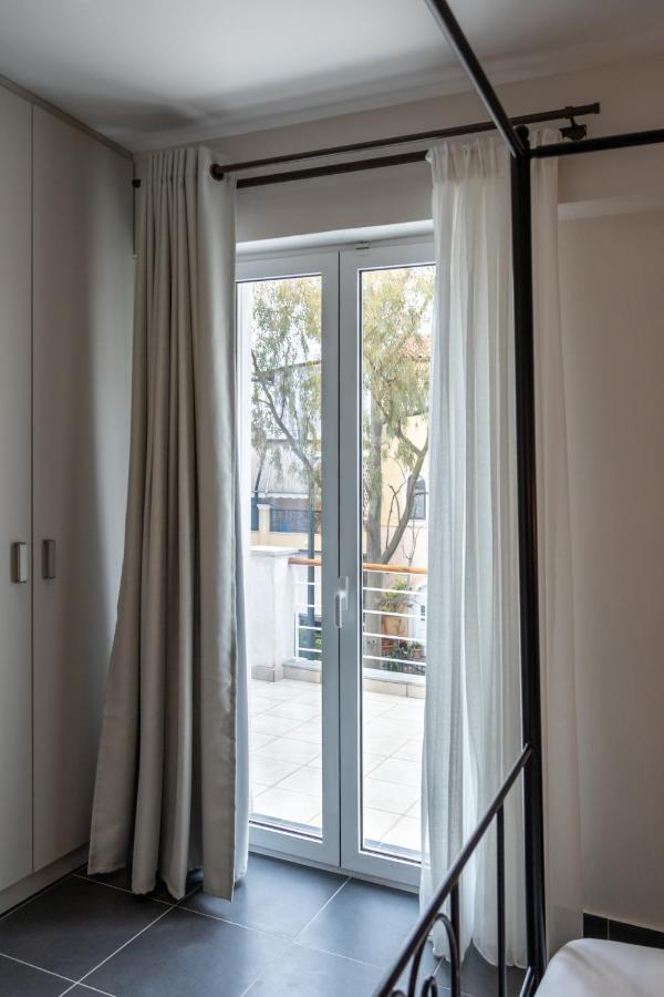 Konstantino'S Corfu Marina View Apartment Kontokali Exterior photo