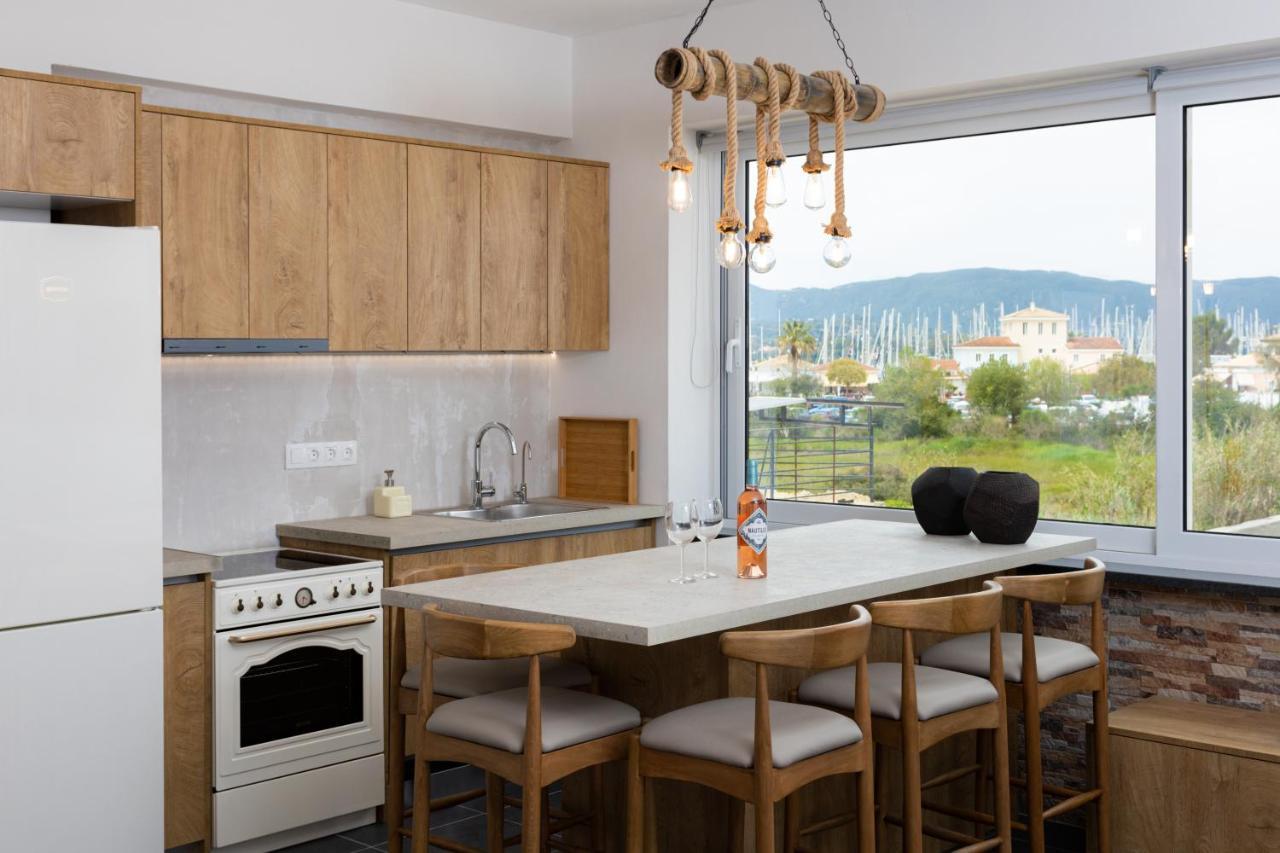 Konstantino'S Corfu Marina View Apartment Kontokali Exterior photo